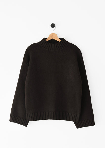 Maglione Donna con Collo Alto e Rifiniture a Costine – Vestibilità Dritta