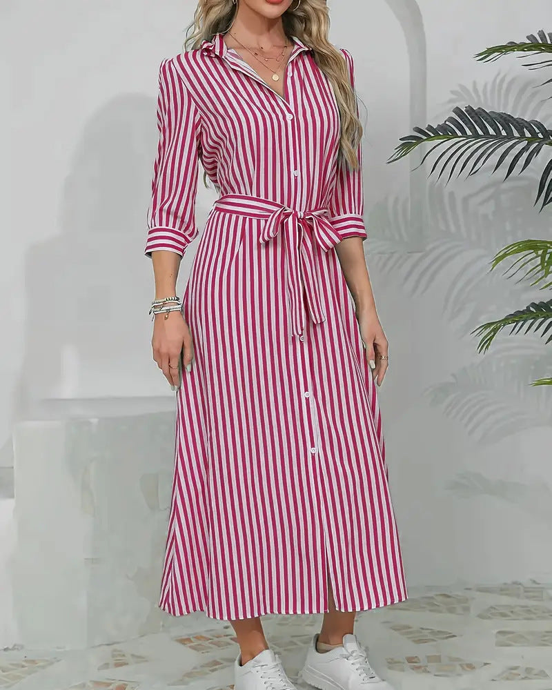 Vestido camisero de mujer a rayas con cuello de solapa y botones delanteros