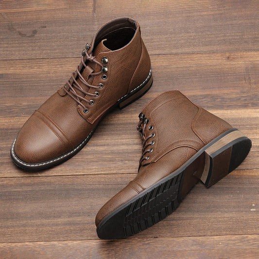 Men's Vintage-Style Leather-Look Boots with a Classic Retro Design