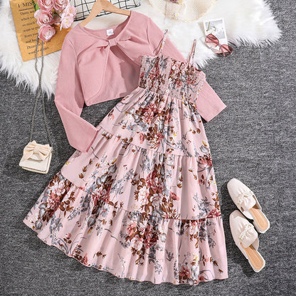 Vestido de niña con tirantes, estampado floral y mangas largas