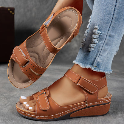 Sandali Donna con Cinturini Regolabili e Suola Imbottita – Design Flessibile