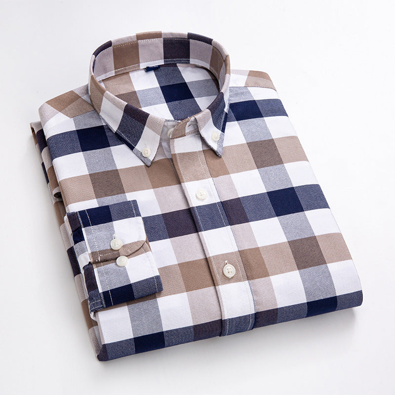 Herreskjorte med tern, lange ærmer og knaplukning – klassisk casual stil
