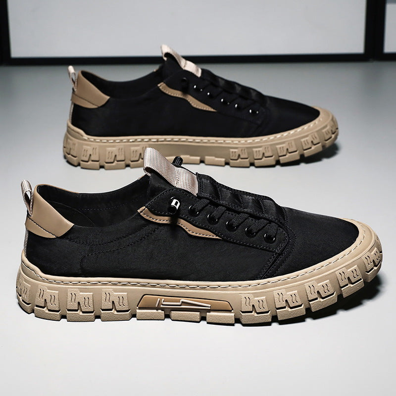 Lette og åndbare sneakers til mænd med stødabsorberende indersål og fleksibel sål.