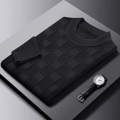 Men's Pullover Sweater with Crew Neck and Scottish Jacquard Pattern