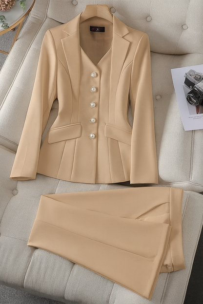 Women's Two-Piece Suit with Blazer and Regular Fit Lined Pants