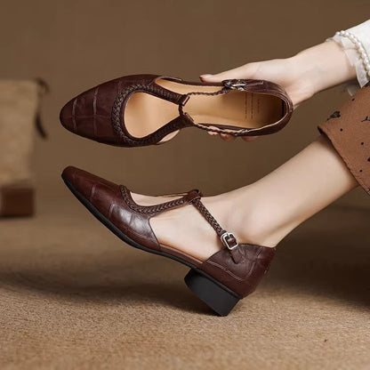 Women's Sandals with Round Toe, Strap, and Wide Heel – Elegant Sandals