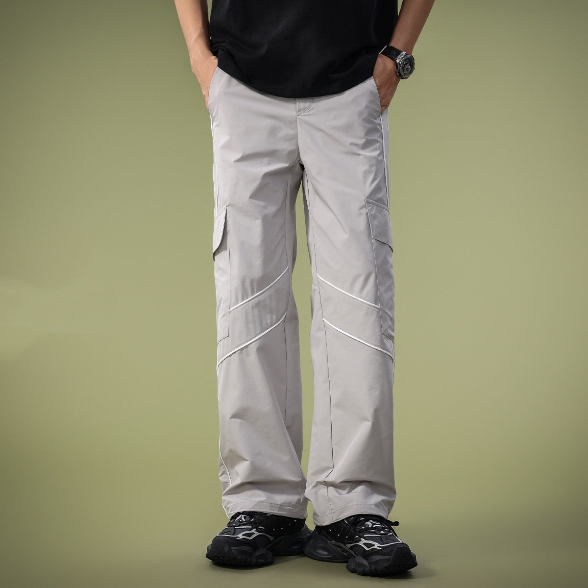Men's Straight and Wide Cargo Pants with Multiple Pockets – Utility Style