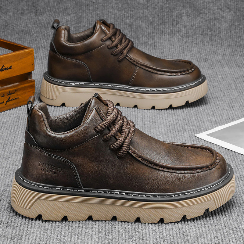 Sneakers Uomo Mid-Top con Suola Platform – Look Retrò