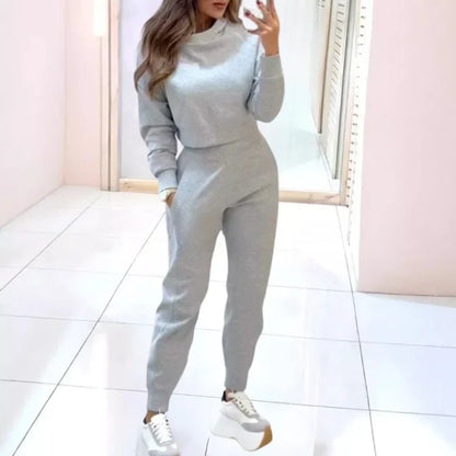 Women's Two-Piece Set with Cropped Sweater and Elastic Waist Pants