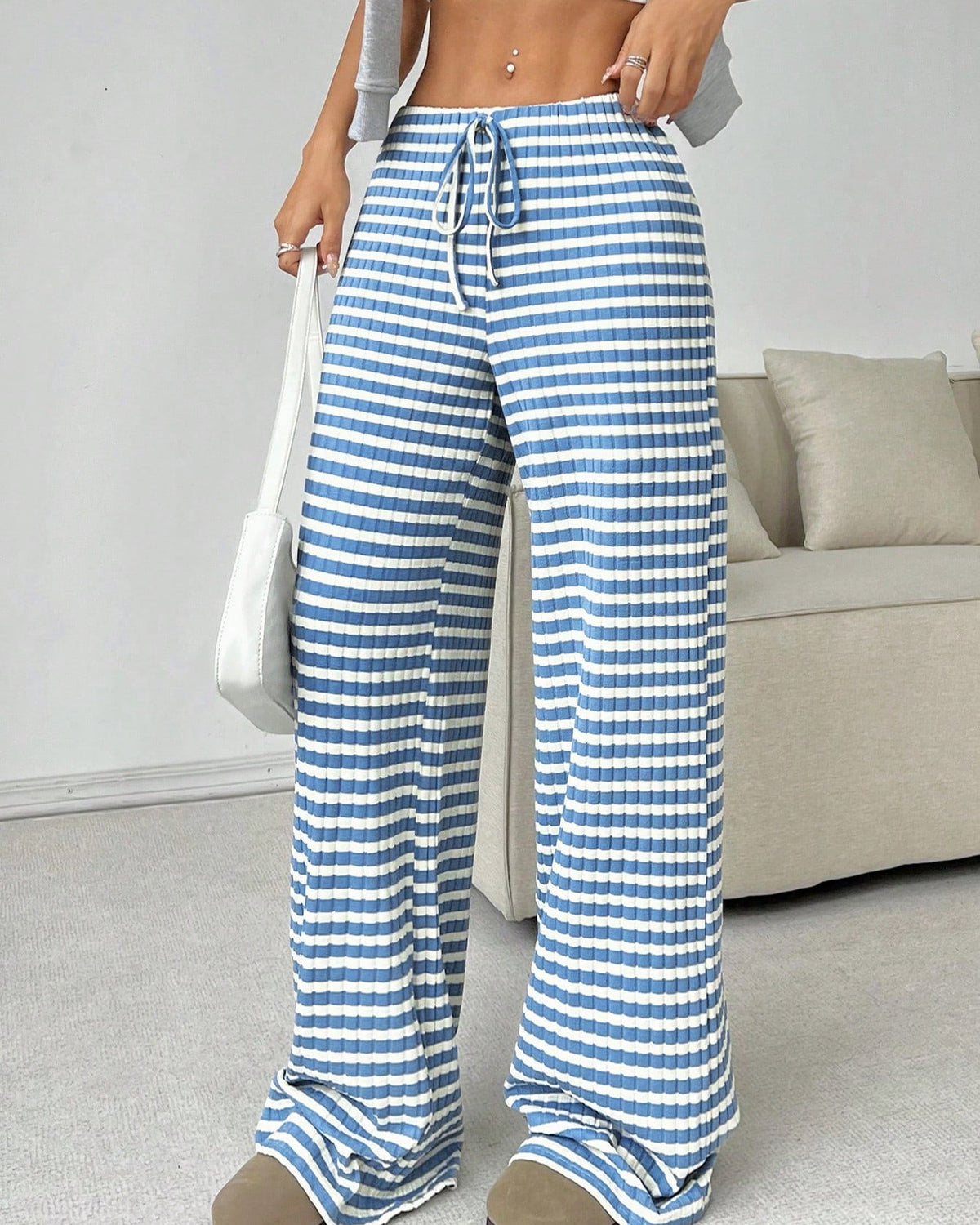 Pantalones de mujer de algodón y pernera recta con estampado de rayas