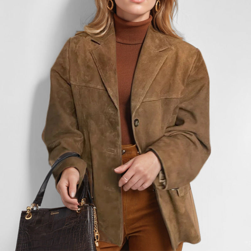 Blazer de mujer para otoño con bolsillos, corte regular y mangas largas