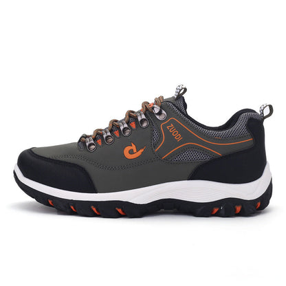 Men's Low-Cut Hiking Shoes with MD Sole and Lace Closure