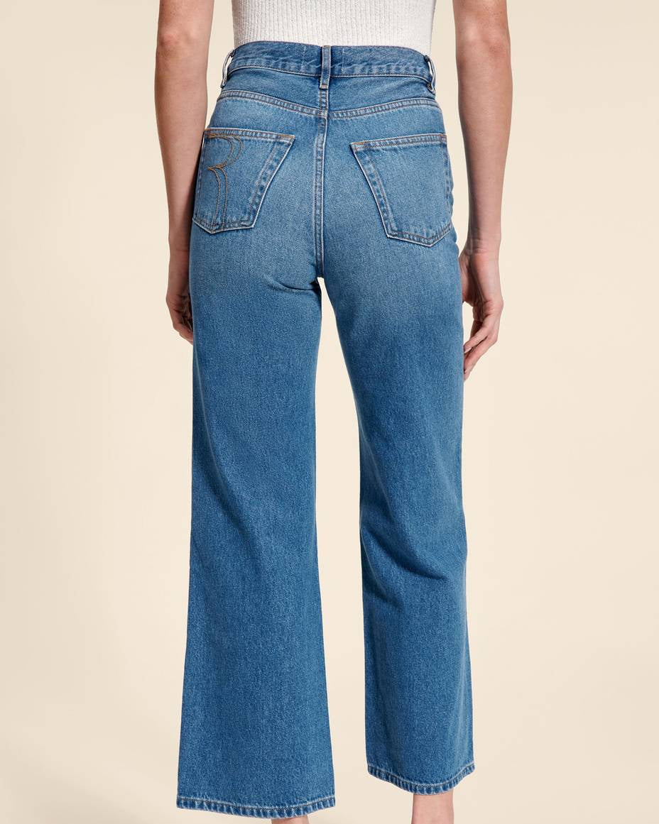 Women's Spring High-Waisted Jeans with Straight Cropped Leg in Retro Style