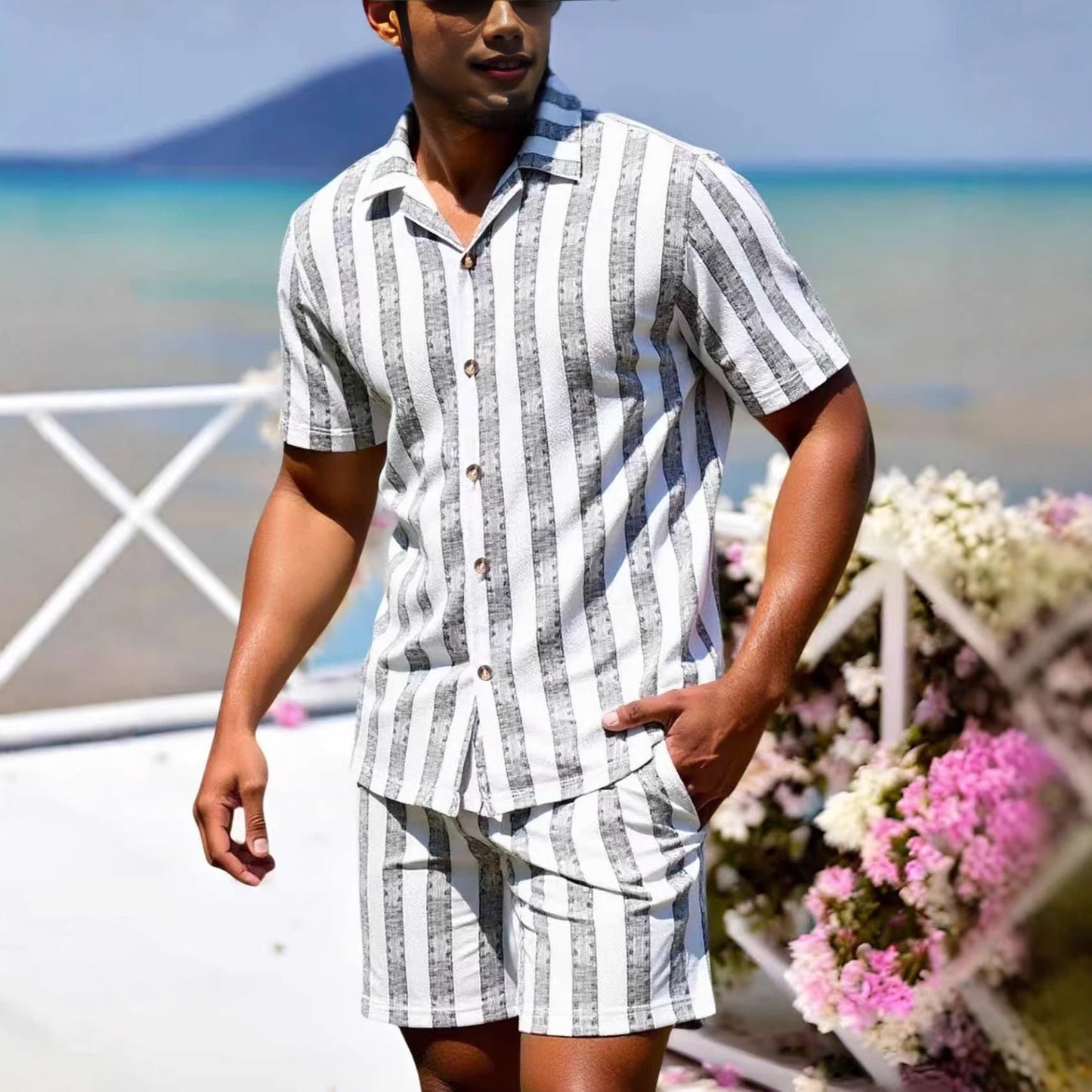 Completo Uomo Due Pezzi con Camicia e Pantaloncini – Vestibilità Ampia