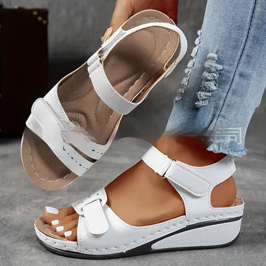 Sandali da Donna con Suola Spessa e Chiusura in Velcro – Effetto Pelle