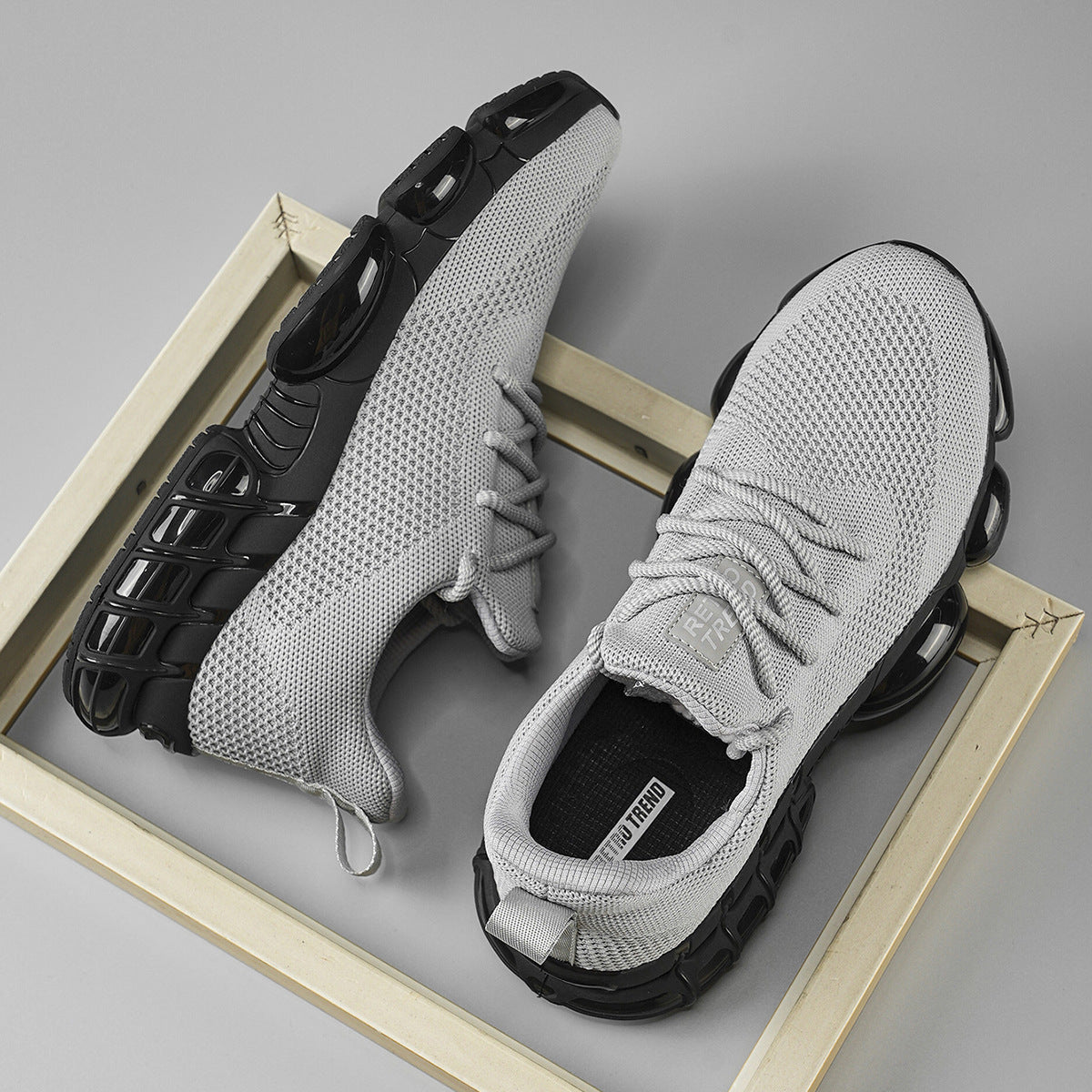 Zapatillas de baloncesto para hombre de tejido de malla transpirable, con cordones y diseño a contraste