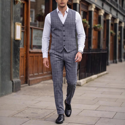 Herredragt i to dele med ternet vest og elegante bukser – Businessstil