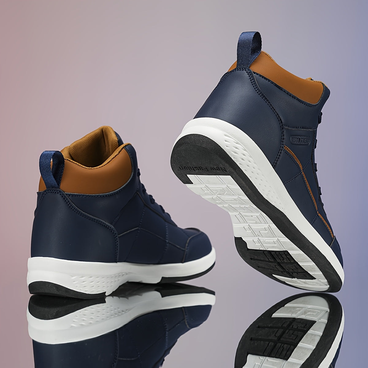 Scarpe Outdoor Uomo Alte per Tutte le Stagioni con Lacci e Suola Antiscivolo – Stile Funzionale