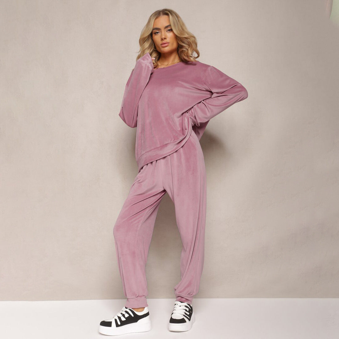 Women's Two-Piece Set with Long Sleeve Top and Straight Leg Pants – Casual Set
