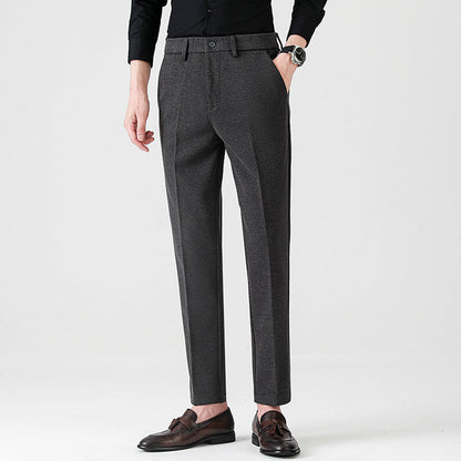 Pantaloni Uomo da Completo Dritti Vita Media Microelastici con Chiusura a Bottone – Stile Formale