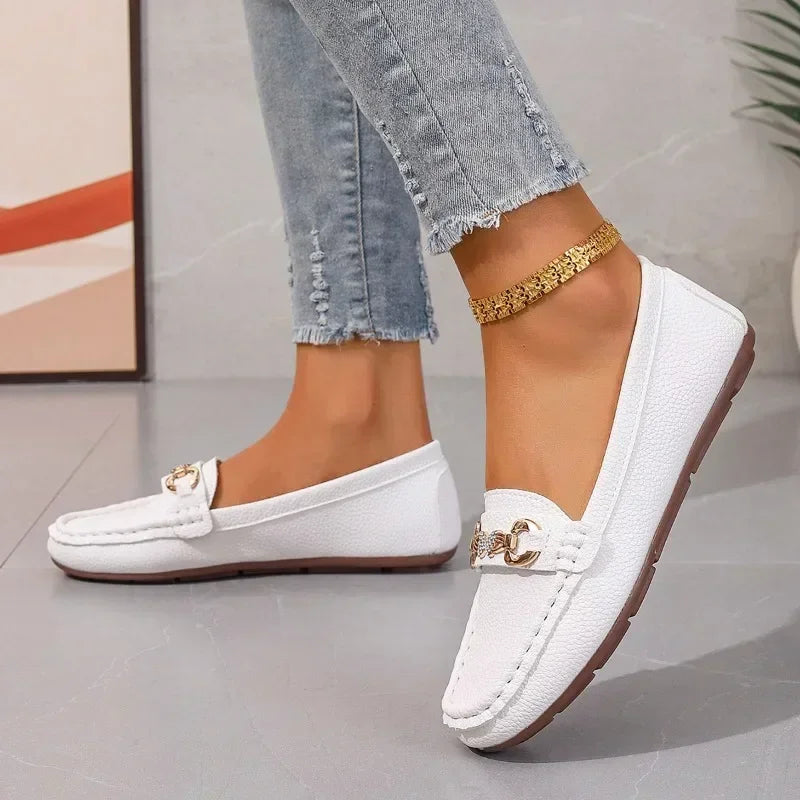 Sommermokkasiner til kvinder Slip-On med polstret indlægssål og sommerfugledetalje – Mokkasinstil