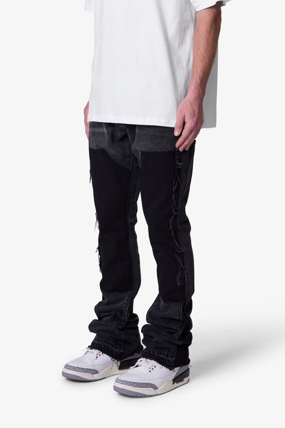 Jeans Uomo Neri a Zampa Stile Workwear – Vestibilità Slim e Dettagli a Pannelli