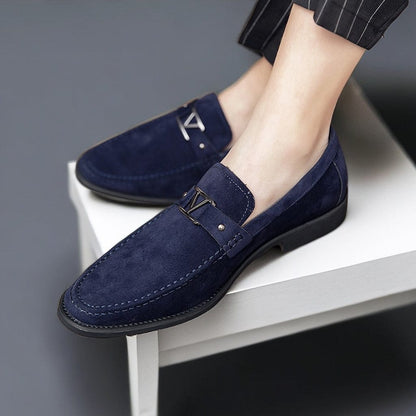 Mocassini Uomo Slip-On con Fibbia Decorativa e Suola in Gomma – Stile Elegante