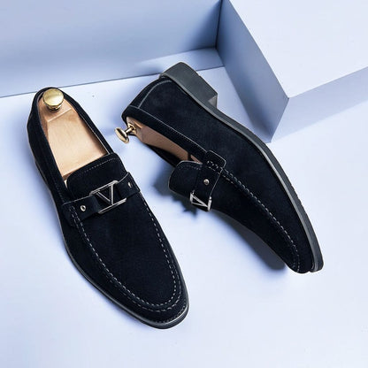 Mocassini Uomo Slip-On con Fibbia Decorativa e Suola in Gomma – Stile Elegante