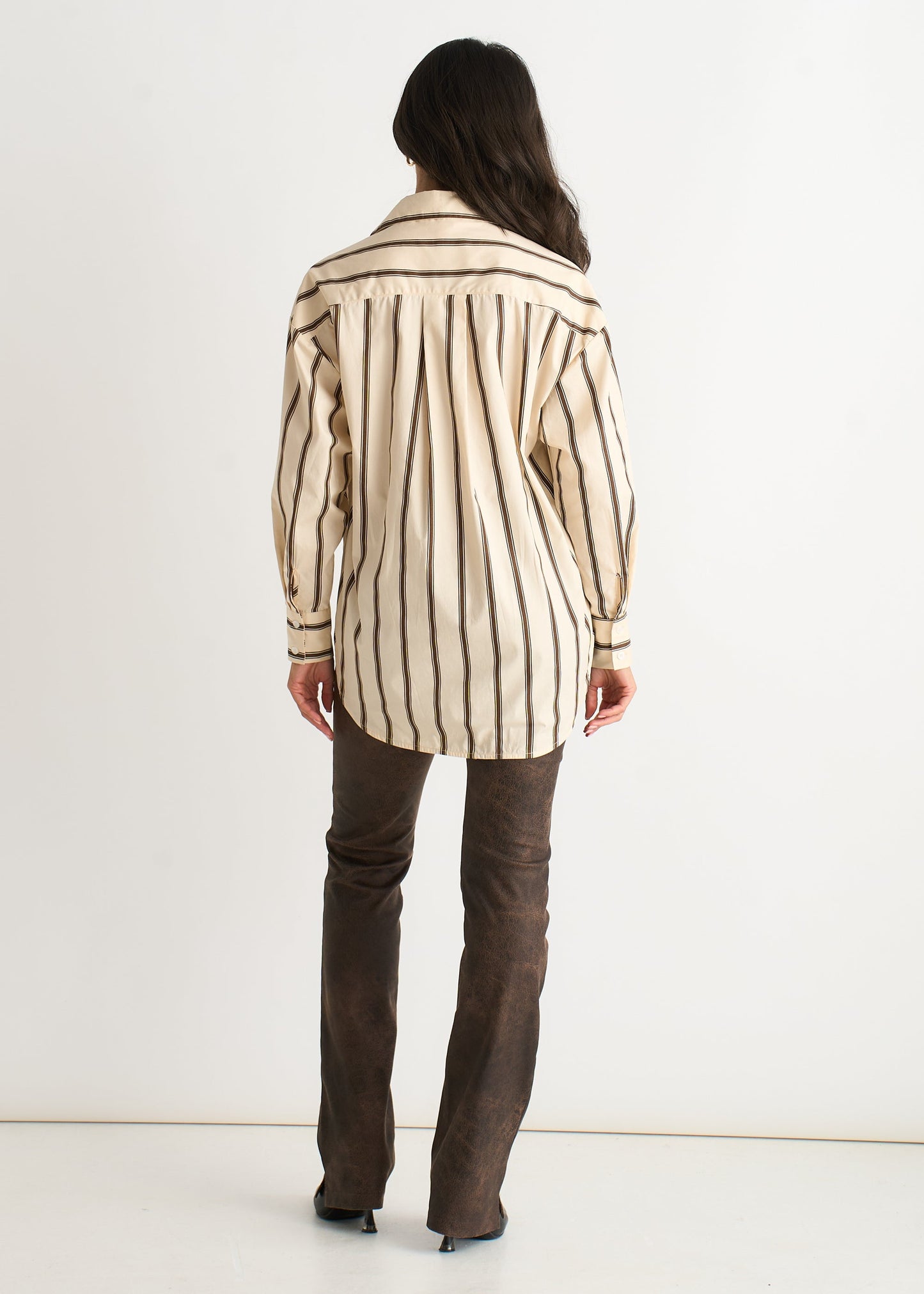 Camicia da Donna con Bottoni e Motivo a Righe Color Crema