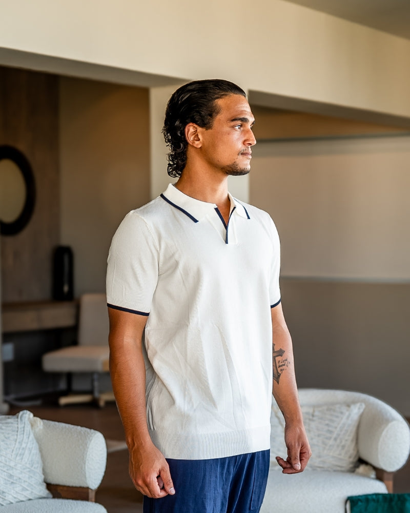 Men's Knit Polo Shirt with Contrasting Collar and Sleeves