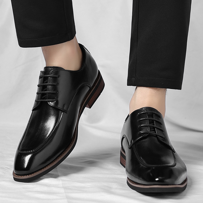 Zapatos derby para hombre de cuero de plena flor con puntera dividida y cordones