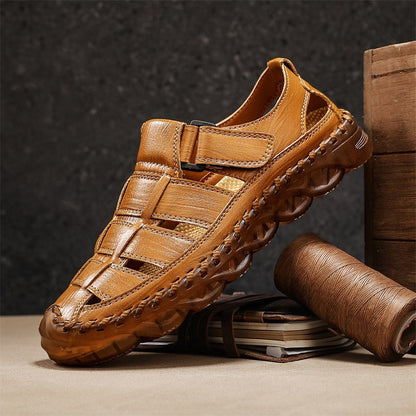 Sandali Estivi Uomo con Design Traforato Traspirante – Comfort e Aderenza