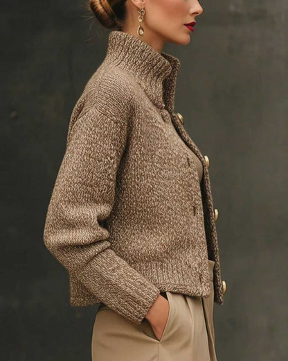 Giacca Invernale Donna con Vestibilità Tailored – Lunghezza Corta