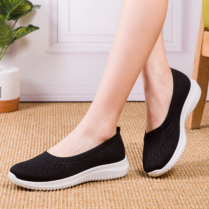 Women's Slip-On Sneakers with Arch Support and Wide Toe Box