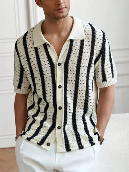 Men’s striped knit polo shirt with buttons and short sleeves