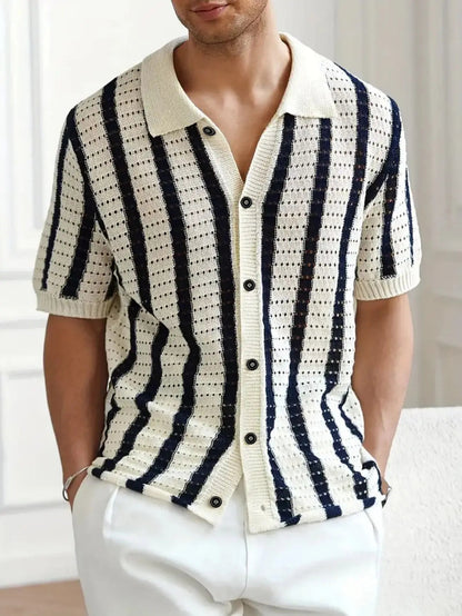 Men’s striped knit polo shirt with buttons and short sleeves