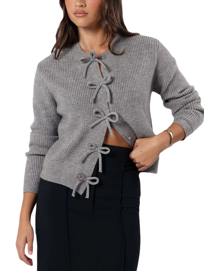 Cardigan Donna Autunnale con Laccetti e Apertura Frontale – Stile Versatile
