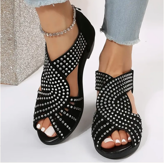 Women's Summer Sandals with Low Heel and Perforated Design – Arch Support and Back Zipper