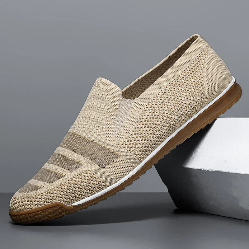 Men's Breathable Knit Loafers with Arch Support and Slip-On Design