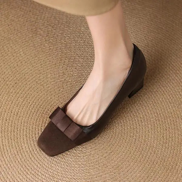 Women's Low Block Heel Pumps with Front Bow and Padded Insole – Elegant Shoes