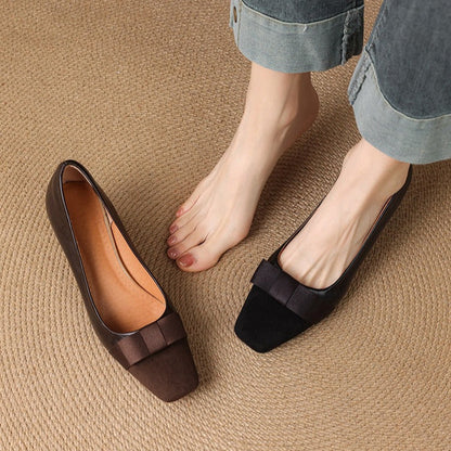 Women's Low Block Heel Pumps with Front Bow and Padded Insole – Elegant Shoes