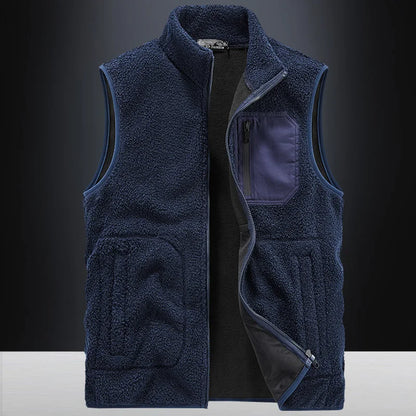 Gilet Uomo Autunnale con Texture e Tasca Utility – Design a Strati Versatile
