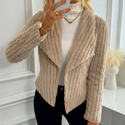 Gilet Donna Beige a Costine con Vestibilità Comoda – Stile Essenziale