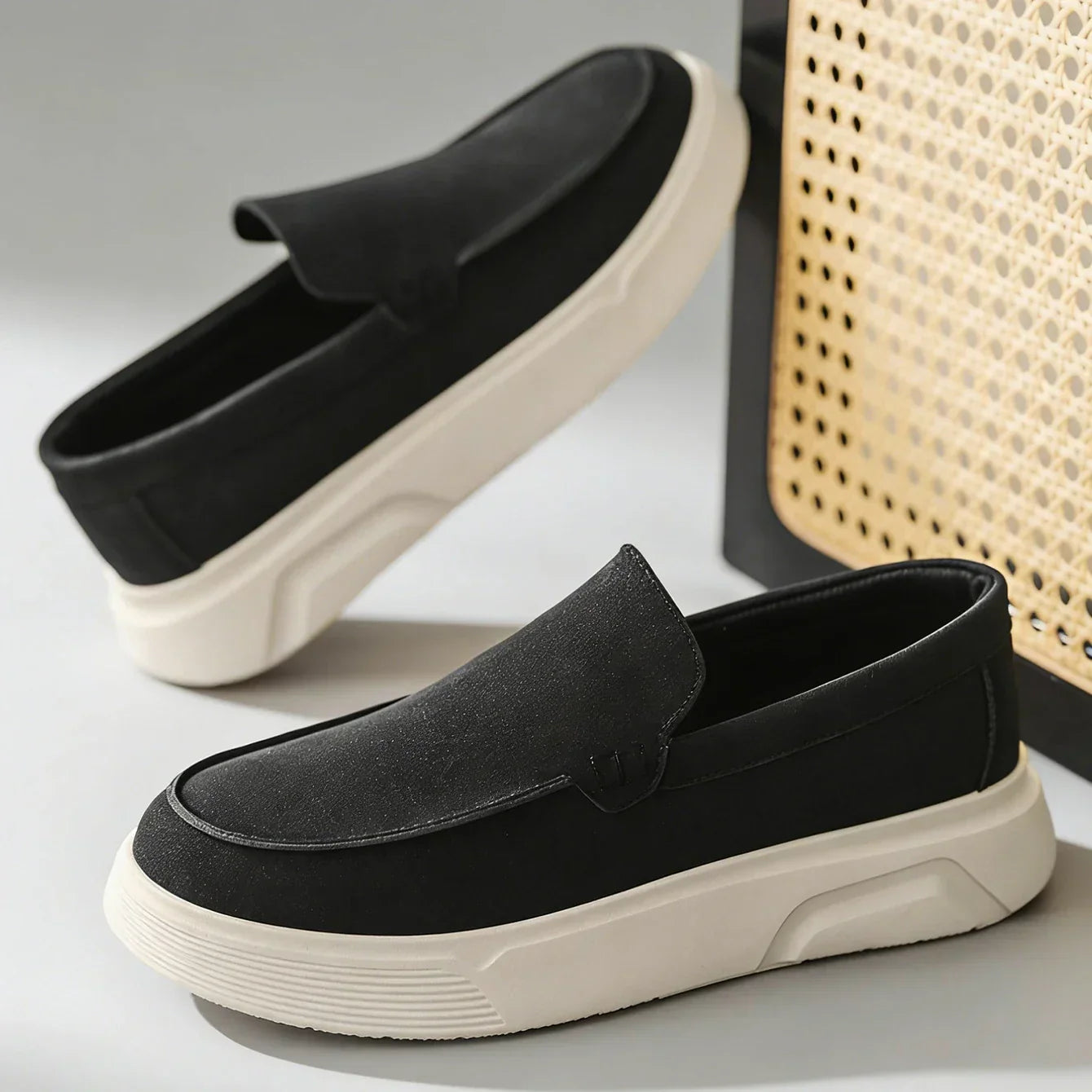 Mocassini da Uomo con Soletta Ortopedica Imbottita e Suola Ammortizzante – Design Slip-On