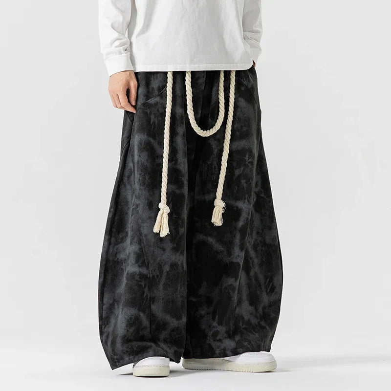 Pantaloni Tuta Uomo a Gamba Larga con Vita a Cordoncino e Design Tie-Dye – Stile Casual