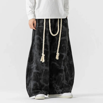 Pantaloni Tuta Uomo a Gamba Larga con Vita a Cordoncino e Design Tie-Dye – Stile Casual