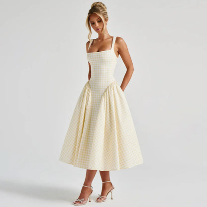 Women's Long Trapeze Dress with Checkered Pattern and Adjustable Straps – Casual Summer Dress