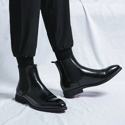 Men's Chelsea Boots With British-Inspired Design And Smooth Finish