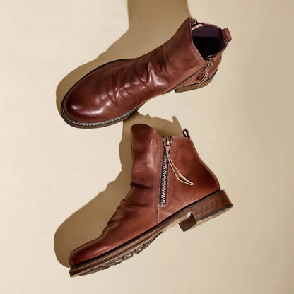 Botines Chelsea para hombre con acabado liso y diseño clásico