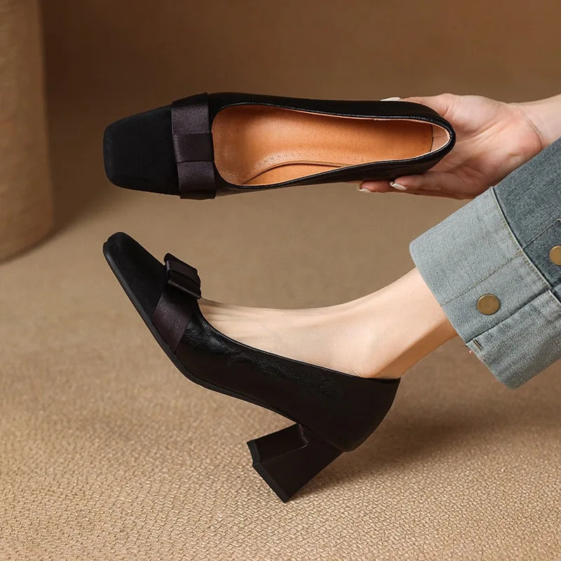 Women's Low Block Heel Pumps with Front Bow and Padded Insole – Elegant Shoes